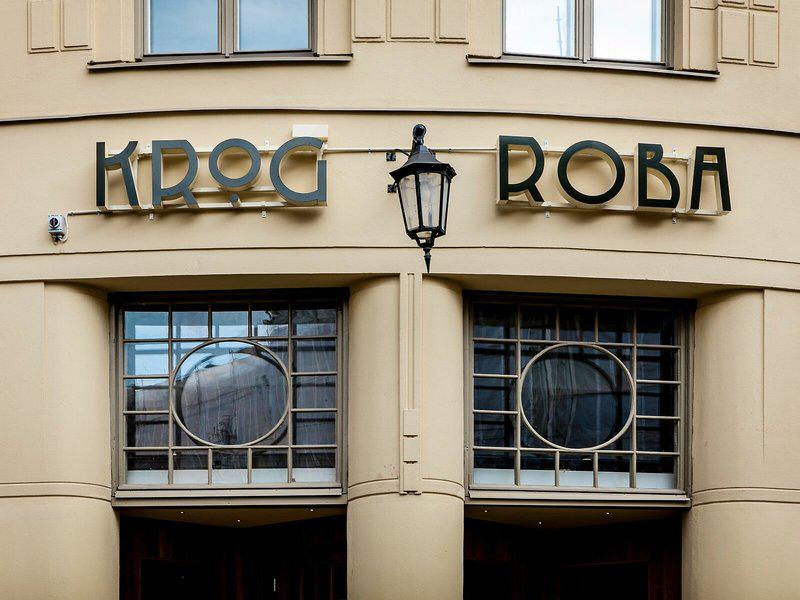 3B5B8D399C063F991D8B69D56BBB7C36