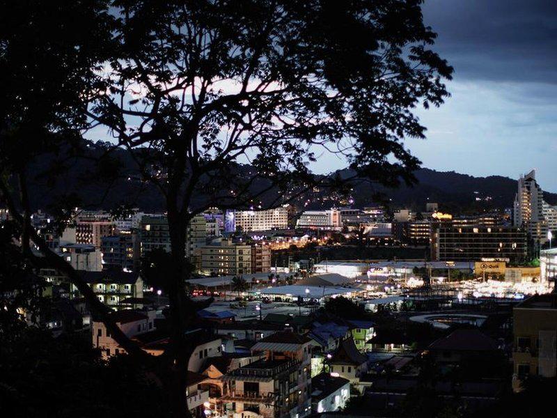 748580D238F618B9860C8B67C9CDCDAE