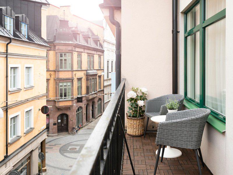 C427832ED8549E3CEEE1DF954FAC46AB