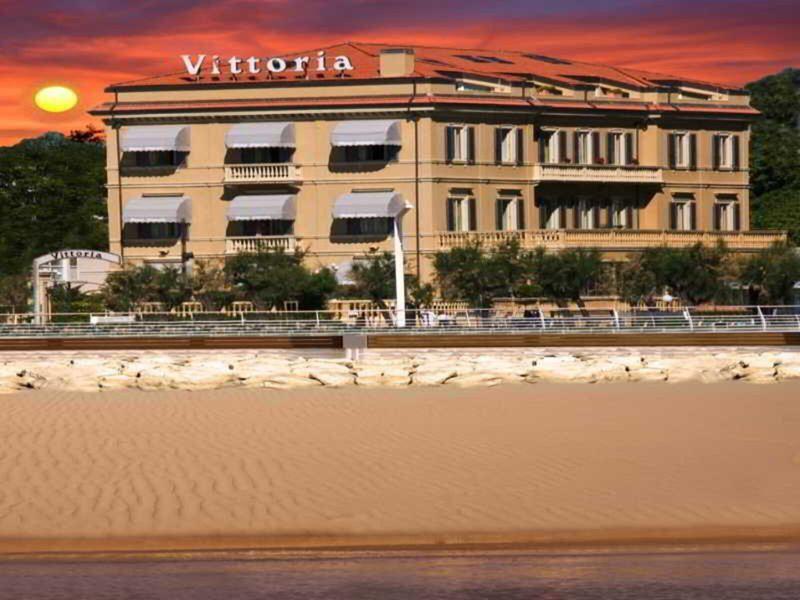 0ECE3B5AD98EA1A6B23BBC7FD582DDEB