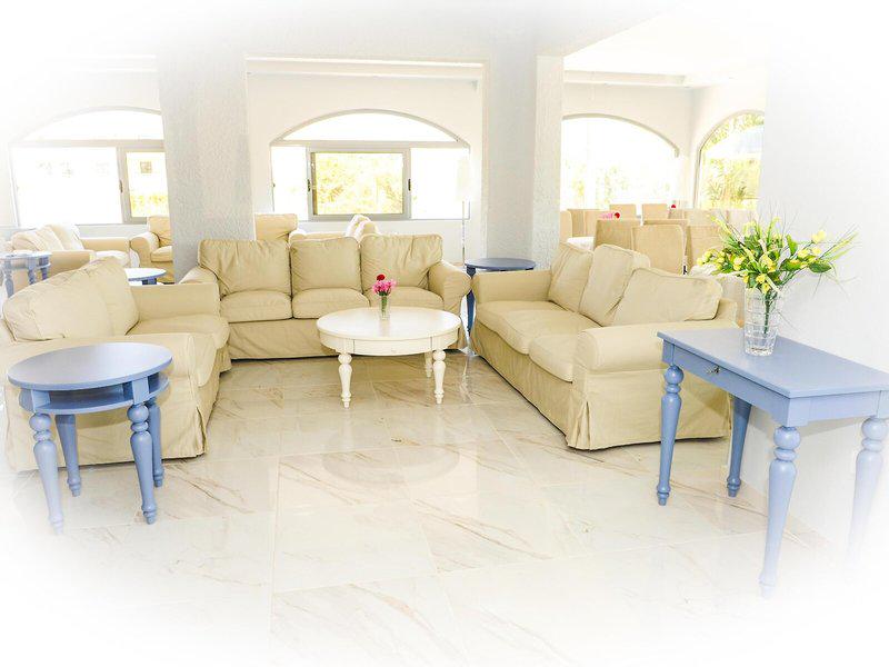 95C4BB7FBD70E152E5127F527AD38422