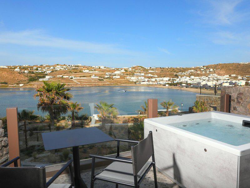 0F0C9A0482F249DEB4AB709AD98E76FD