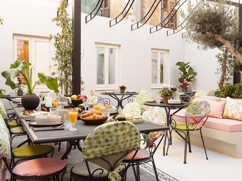 70DFE7977D0AC84EAB4587D11933522F