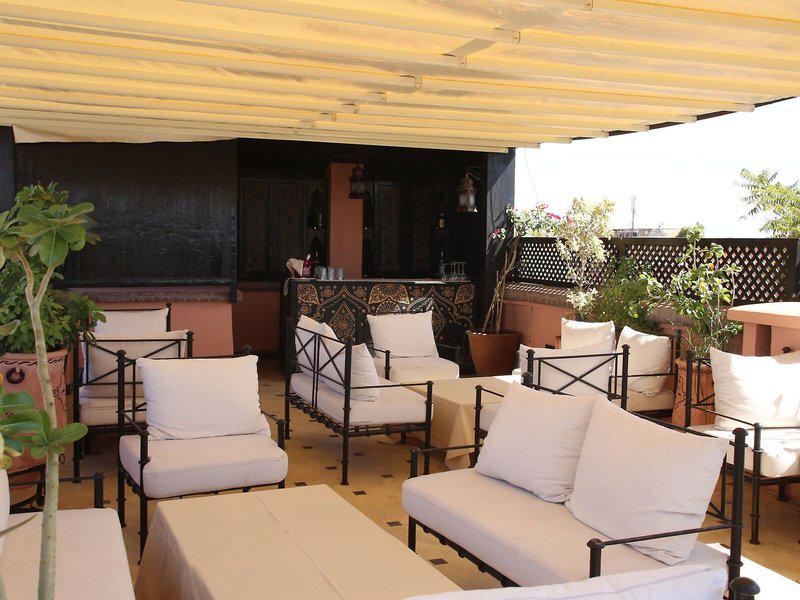 36F6C4940C018C04BBADAEE62CE343FC