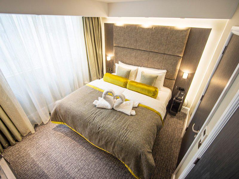 F03AF1E5635AC299ADDDC2E87A8F69C3