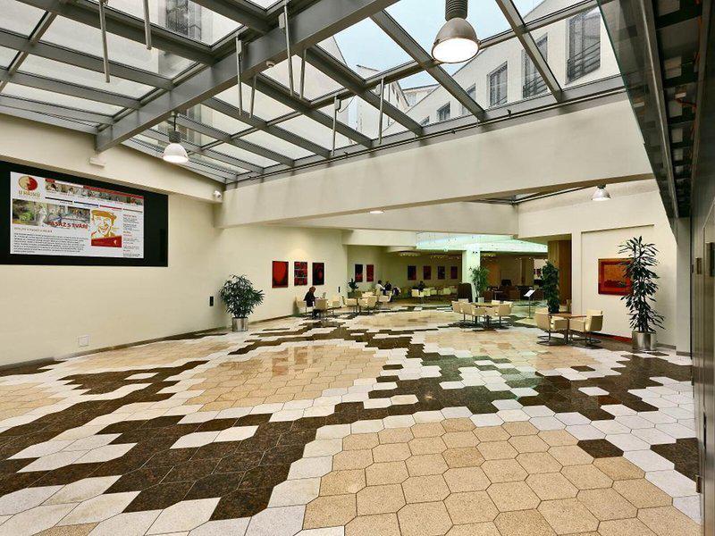 ADAC6131F1185EFA6DDF13DBF872A09B