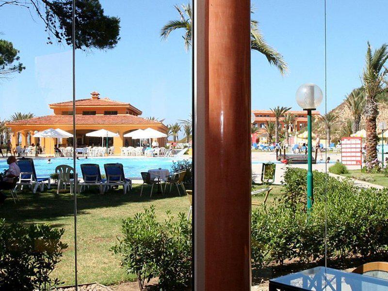 F6F45100BE84F121D7D32F3D3ACA377B