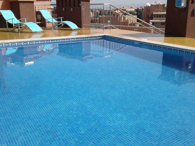 23B88EAF6A819AD2431D74EA155FD4A7