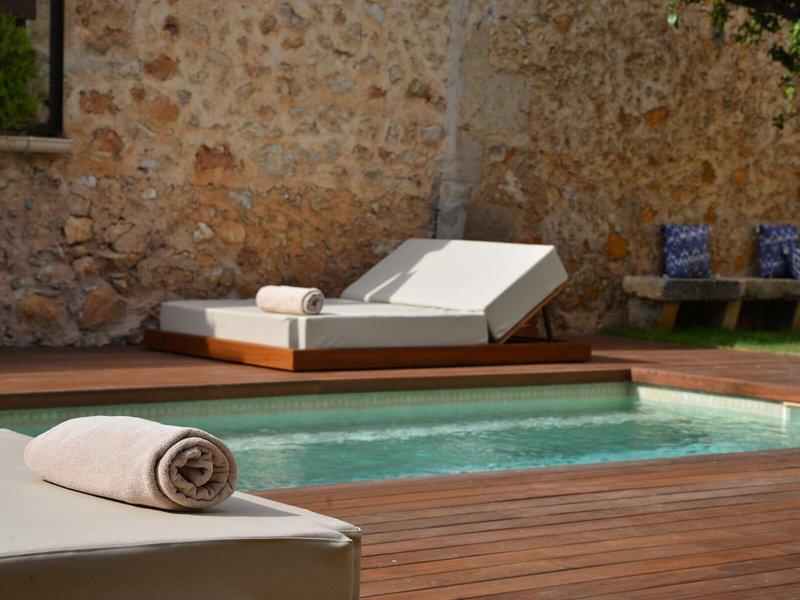 ABC7B692475FB1E61C2B909938AC5648