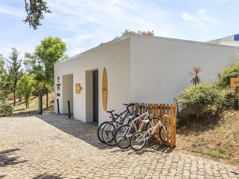 39F820BE97DA0AFE5C08246B7035C814