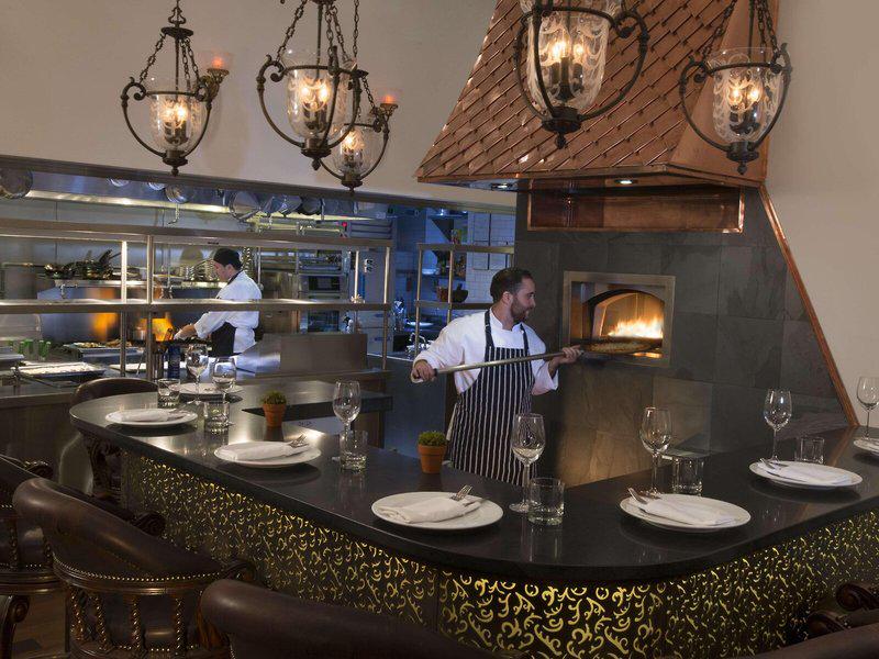 433E3282E4F8AEE908756B4FED880601