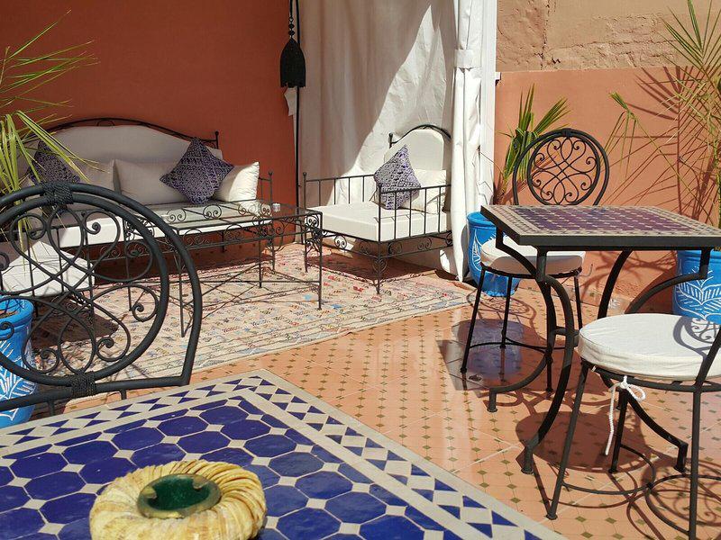 52926EB39C99D378F20A0EBF45337F63