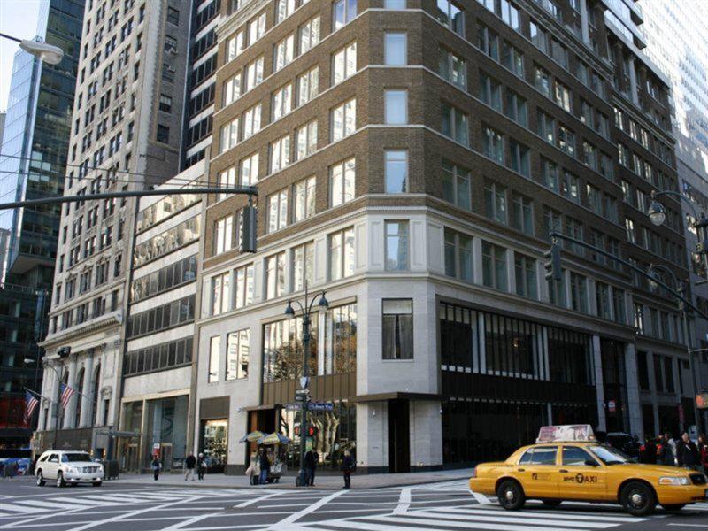 A9695F363A9F97C8F6ADB7EB351FFABC