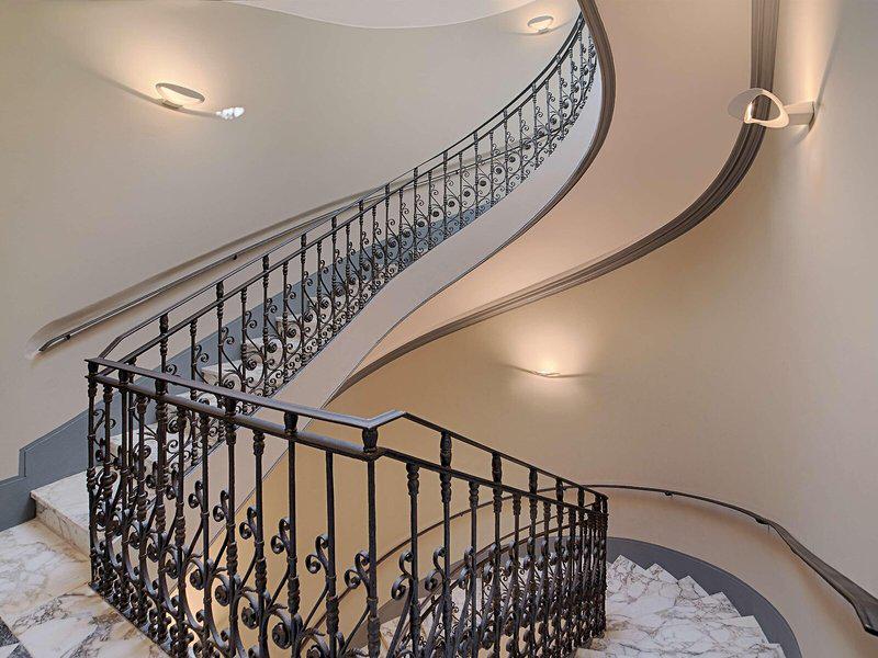 F5E718716566BE77B83E87AE79629021