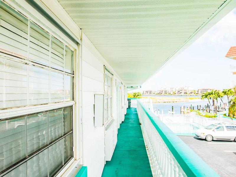 38D2DDC782072222140DD29FB4608B5F