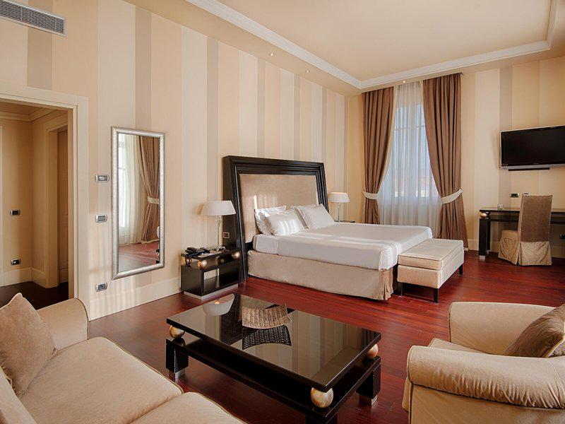 62CC76CA2680D929F8E31BAE77DF711E