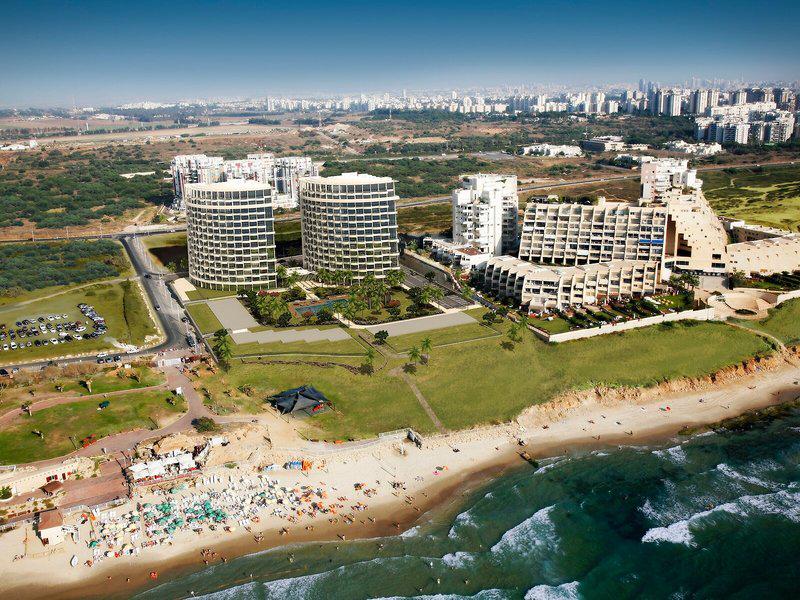 D9207259CC4C163491C9257162BC0A1C