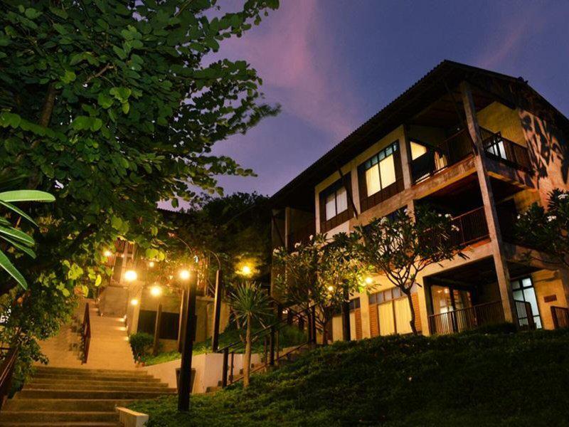 9D8285B836A55AF2B9352636D0B9FC16