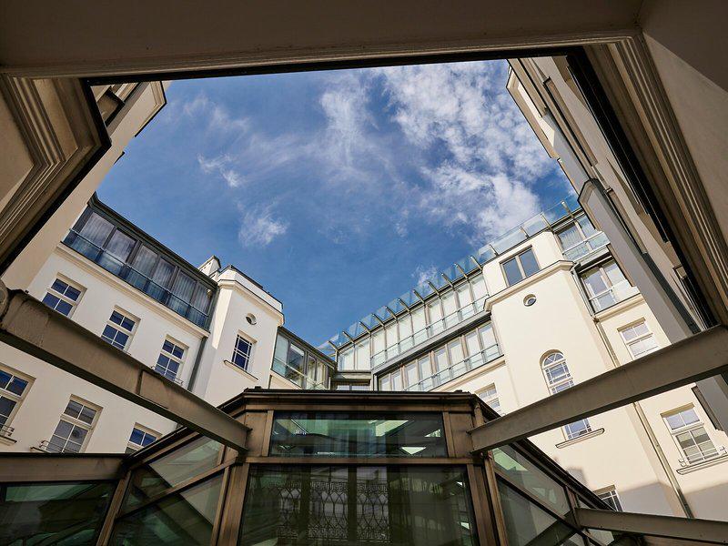 86D73852C559018D3467DA7A0E635362