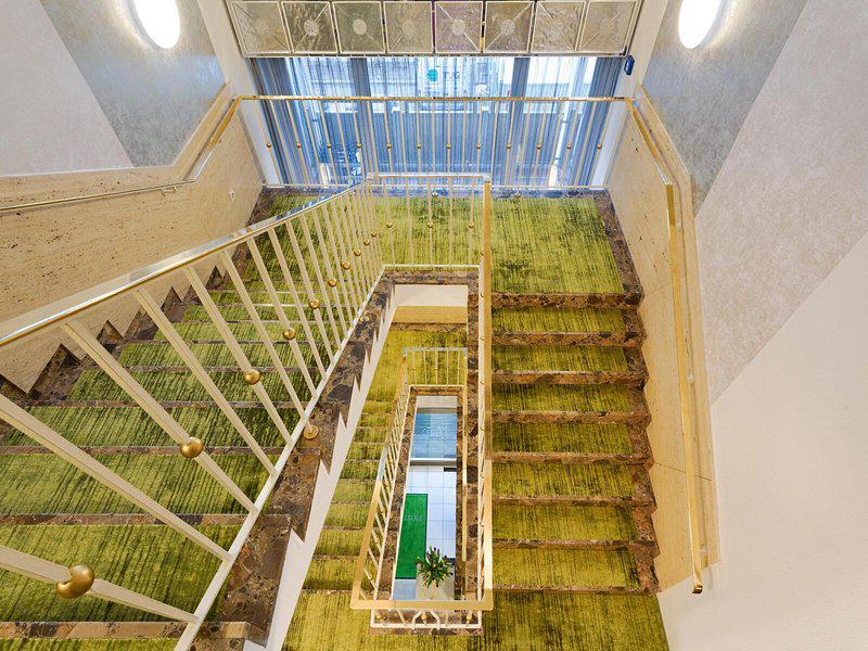 558CDBFCE64A98965BF3926FF3003C89