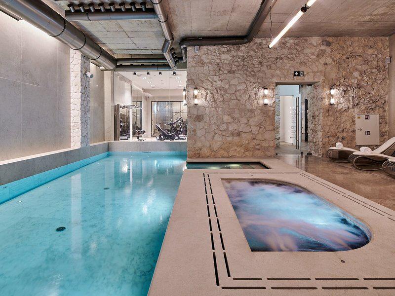 D4B6028EED8C5A99D62148A0A86EB26D