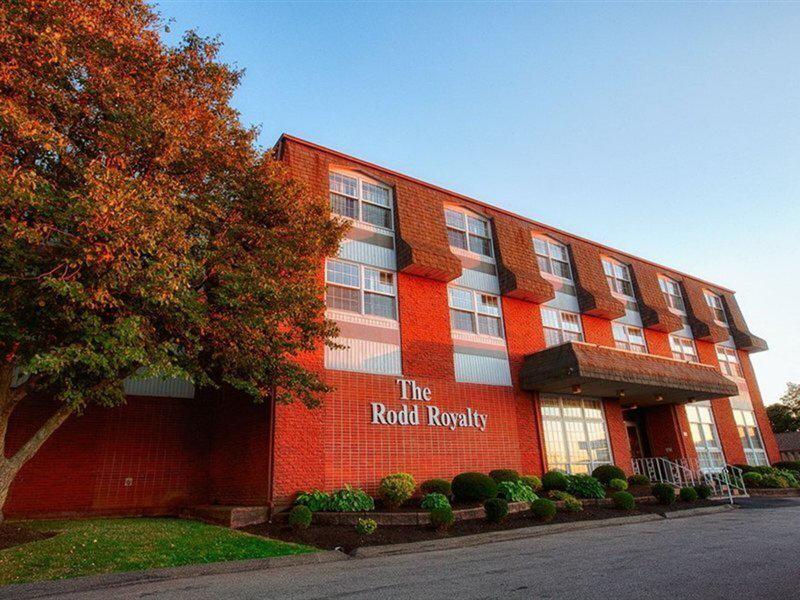 B9D0222C82C04D628E21DAF2A6023D71