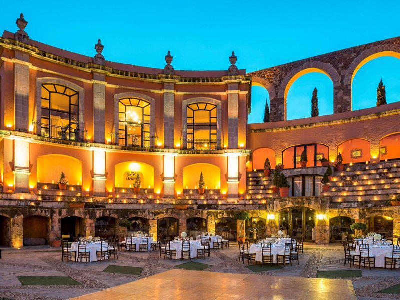 215F0A2BFE1E367BF9313C7F73836505