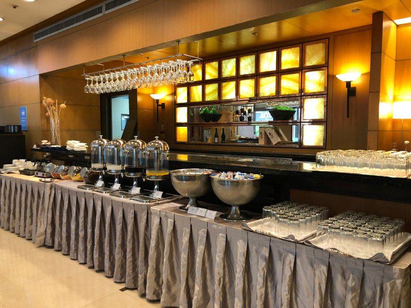 55B01F1B8BAB7DE2646F5A7F7DA3D2E0