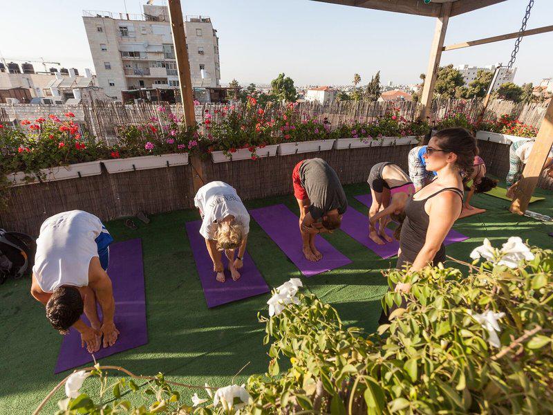 B64E79FE54966B023F194236BCE4BB5D