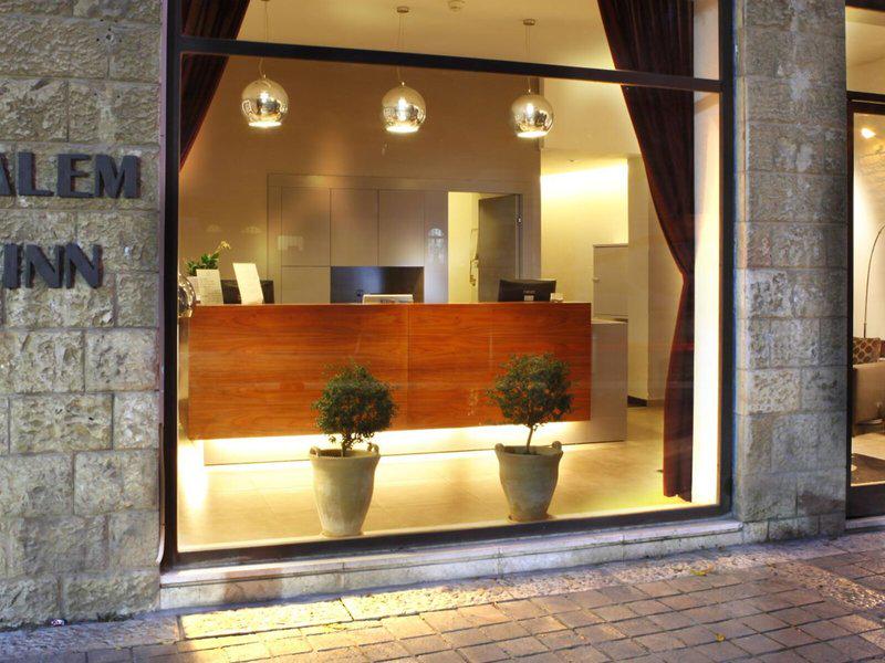 F38CF3E1A41F45997EEC14C5D5E070AB