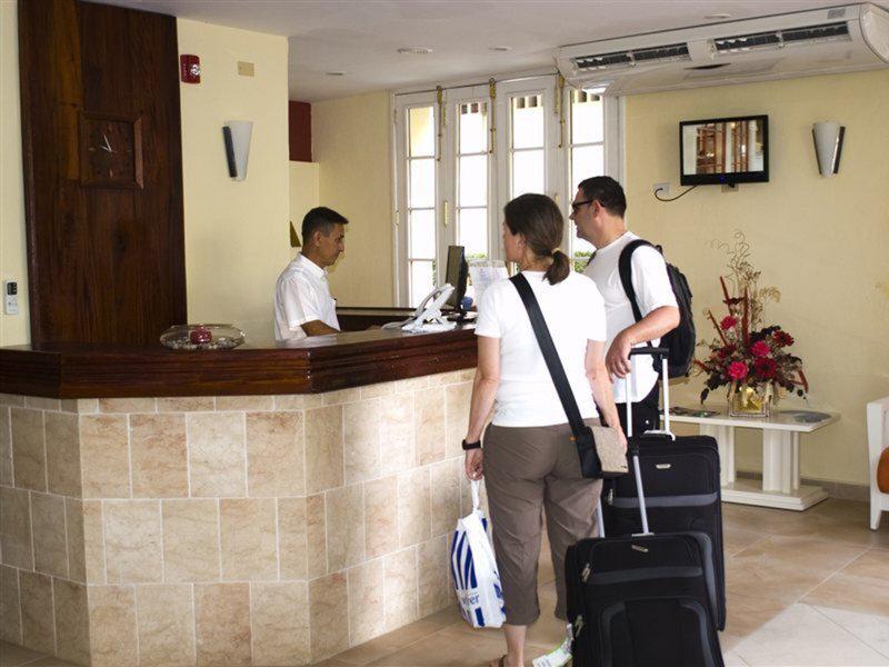 B80A67521E5C8E23CB6AC5515F317B70