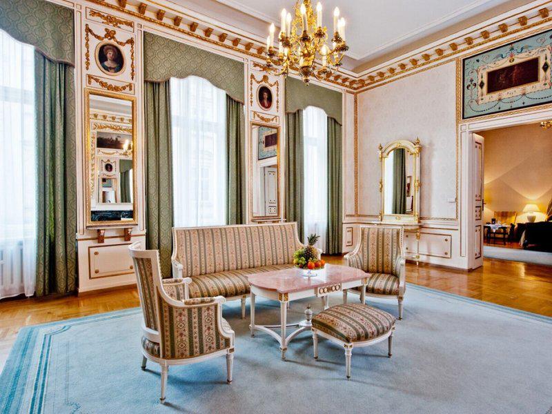 73ABA19A33A0585095178858063DC935