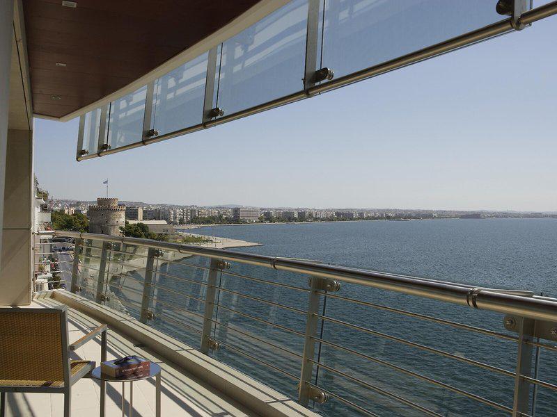 B992E46EDB5817AD5913EEB5C1DBB5B2