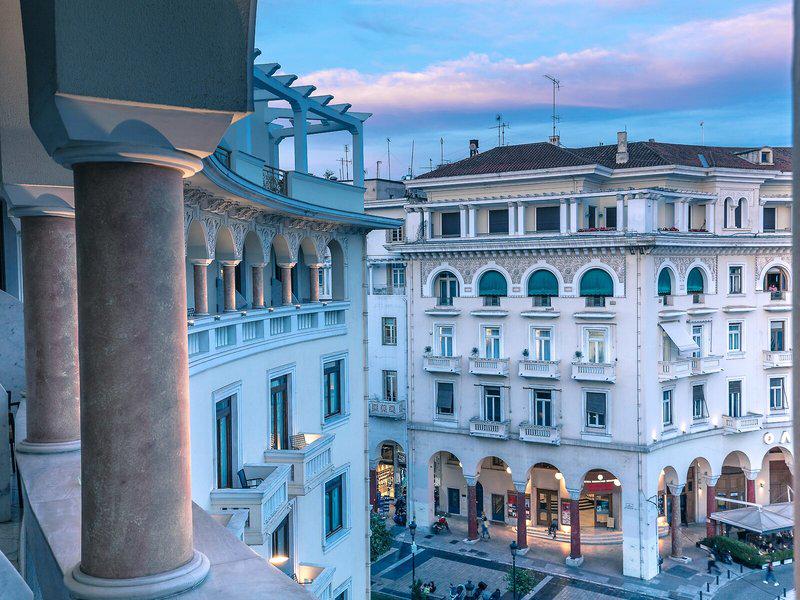 D959260E04CDF5933B168D94653A4AB7