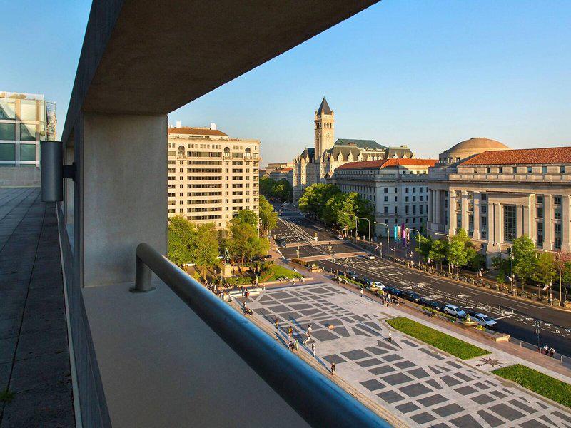 E4DABEE0318468EDF18ED323DA949635