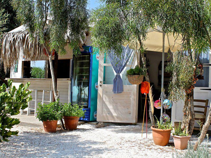 05CDB8AA3E256AEFEB455D732D74F0F2