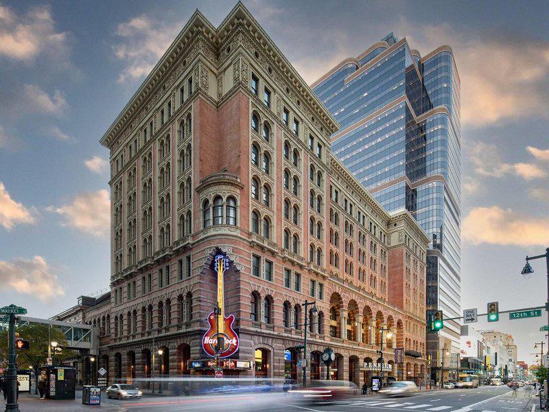 E1B52101AD0FFF6885D711500552ABEB