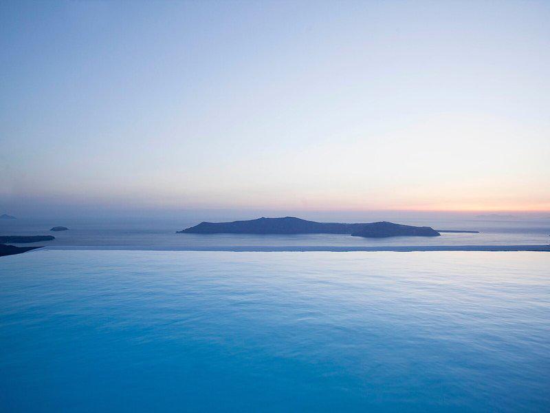 51FE36B2A508F9A70B9A2BB9495EAC11