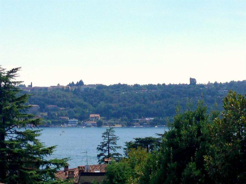 35D9159129DBABF8F0647FB7FD88AE8E