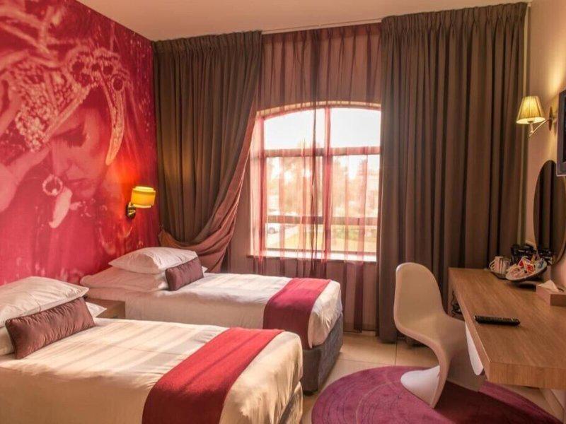 50AF6F15FED633252BC97AD422ED65BE