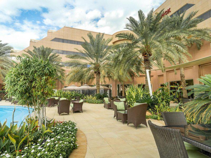 AFF8C5344AC18E1F4BFEB7A51335A74E