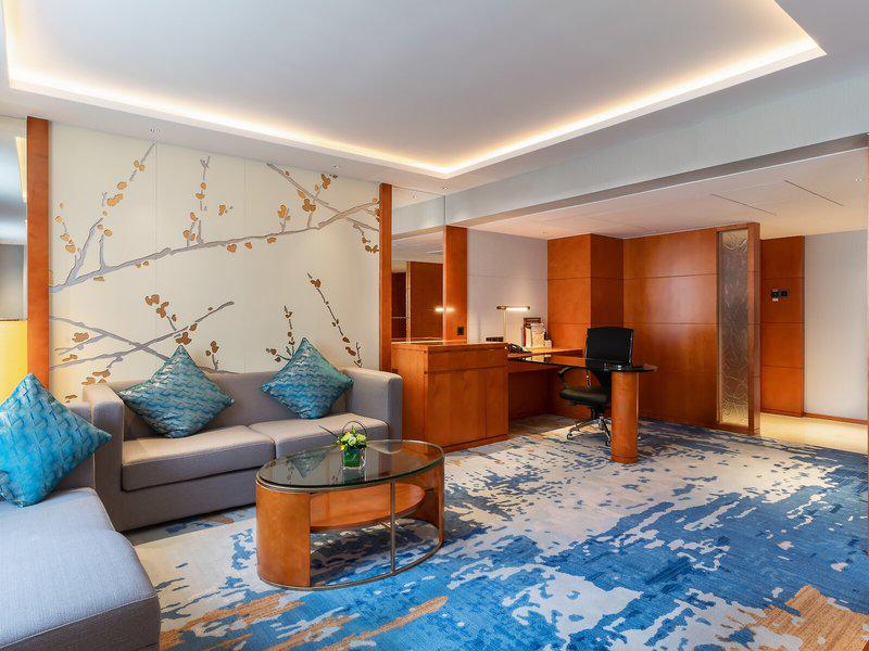 0F57661019E5666CD31A90F52BAAD7A5