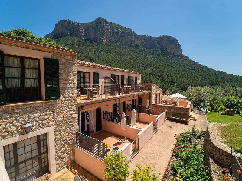 42590B03C49B5F75AC9AC5CBE800BA0A