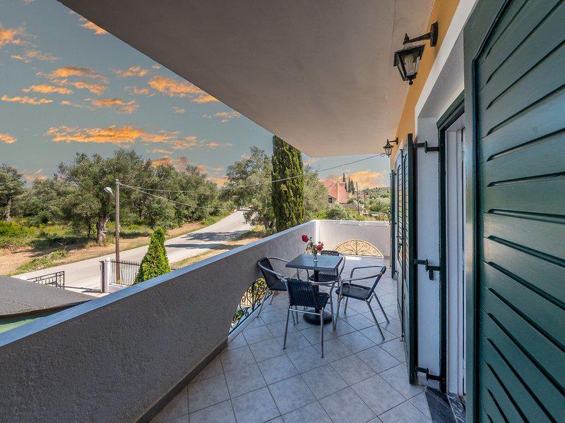 054251F368A5BD05250A3767326B588E