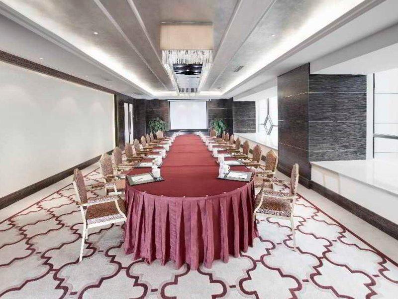 D8ADF2ED6DD7D9BE9FE7949C5D325755