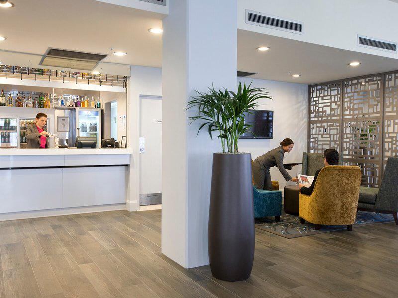 F5D1423E85B75F6BE5EA0FA958CDDA32