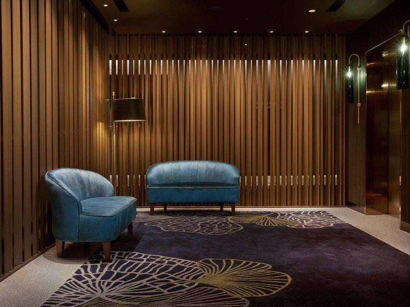 25E0023A019CD68EE542EA33D9046E52