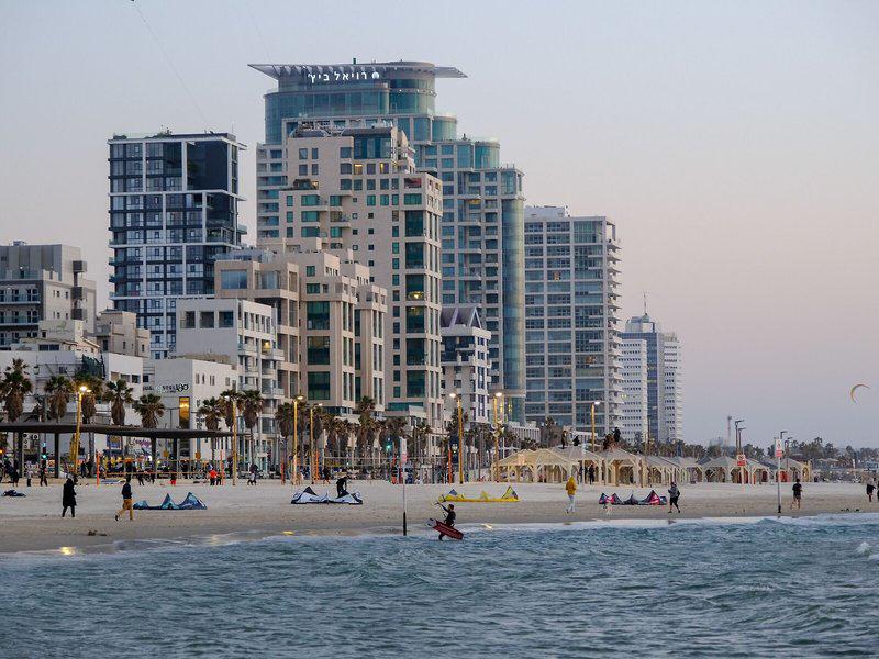 AB3CA7D718F640B005DF24757C77E6C6