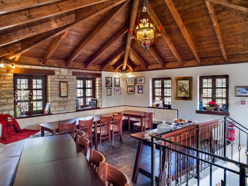 D41C64FAF0E53017C92E68C432D40D6E