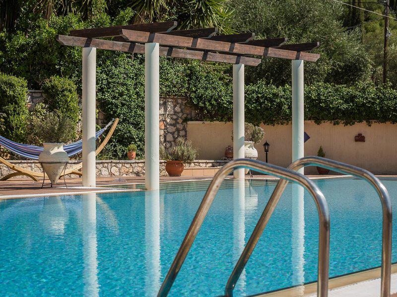 E9EE119B60DAF900A77E75A9EEC0FE12